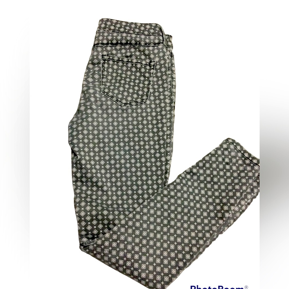 SO Jeggings light black with white pattern Size S